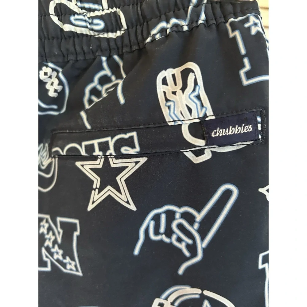 Y Boy's Medium 10-12 Chubbies Dallas Cowboys Swim Trunks Swimsuit  Neon Cowboys